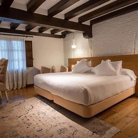 Casa Del Marques 5* Santillana del Mar