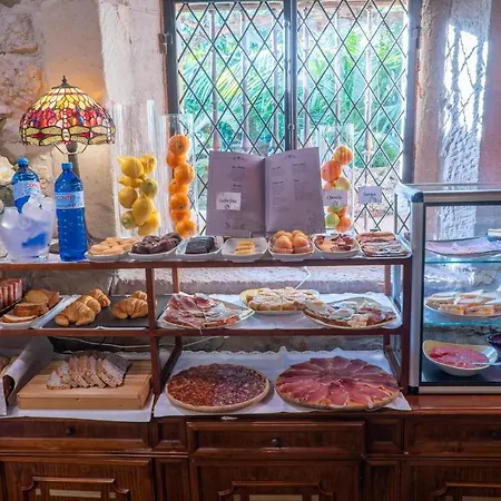 Casa Del Marques Hotel