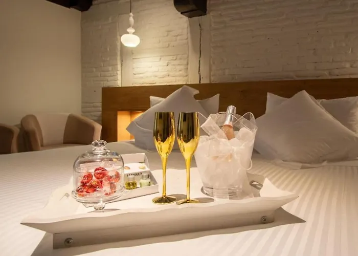 Hotel Casa Del Marques 5*